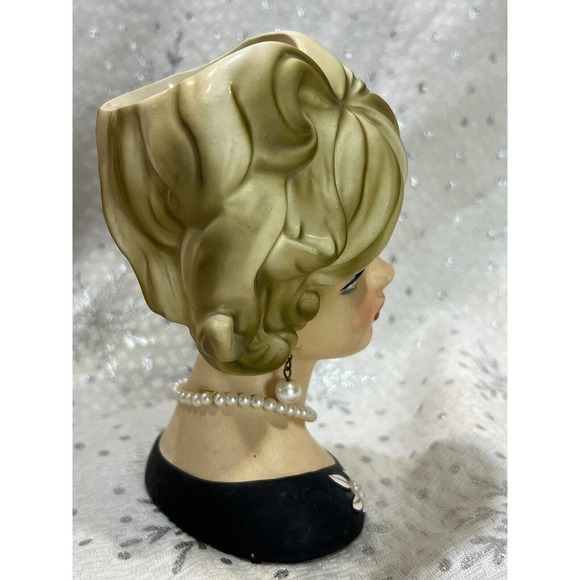 VINTAGE NAPCOWARE C7472 Lady Head Vase, Earrings & Necklace - Picture 6 of 10